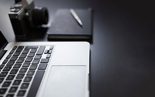 东契奇28+9詹姆斯24分 湖人24分大胜国王